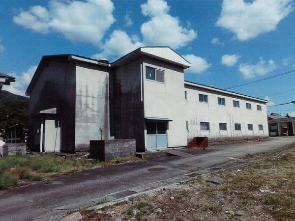 commercial 元町2丁目7-29