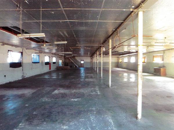 commercial 元町2丁目7-29