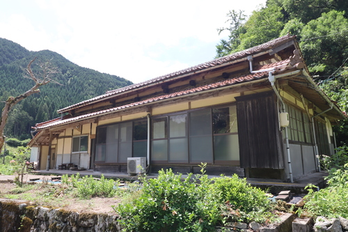 detached 川本町小谷