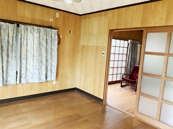 detached 船井郡