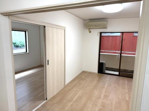 apartment 北安江1丁目