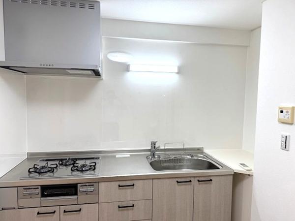 apartment 北安江1丁目