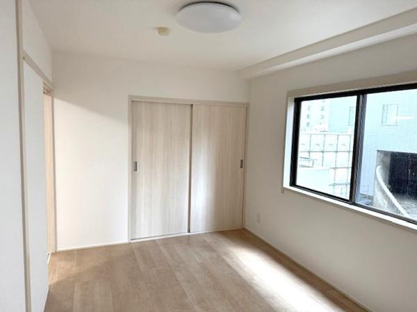 apartment 北安江1丁目