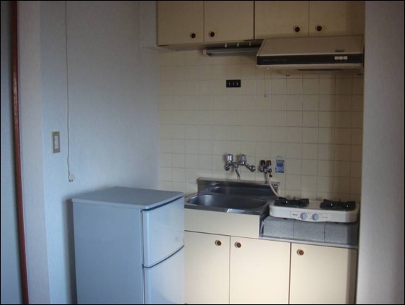 apartment 長尾家具町1