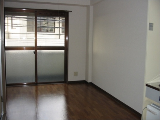 apartment 長尾元町5