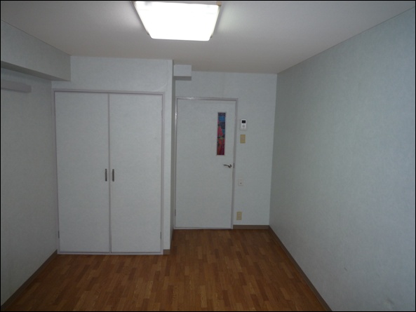 apartment 池田西町6