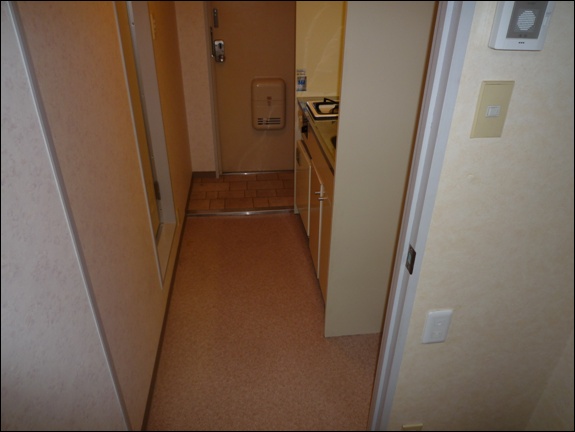 apartment 池田西町6