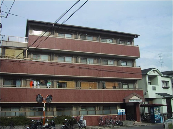 apartment 長尾家具町5