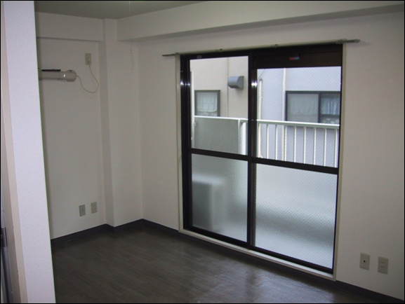 apartment 松屋町3
