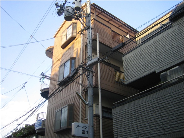 apartment 香里新町2