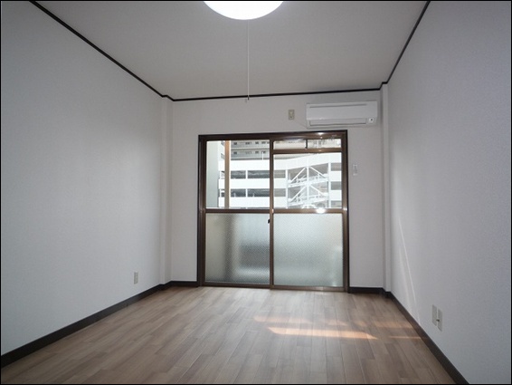 apartment 香里新町2