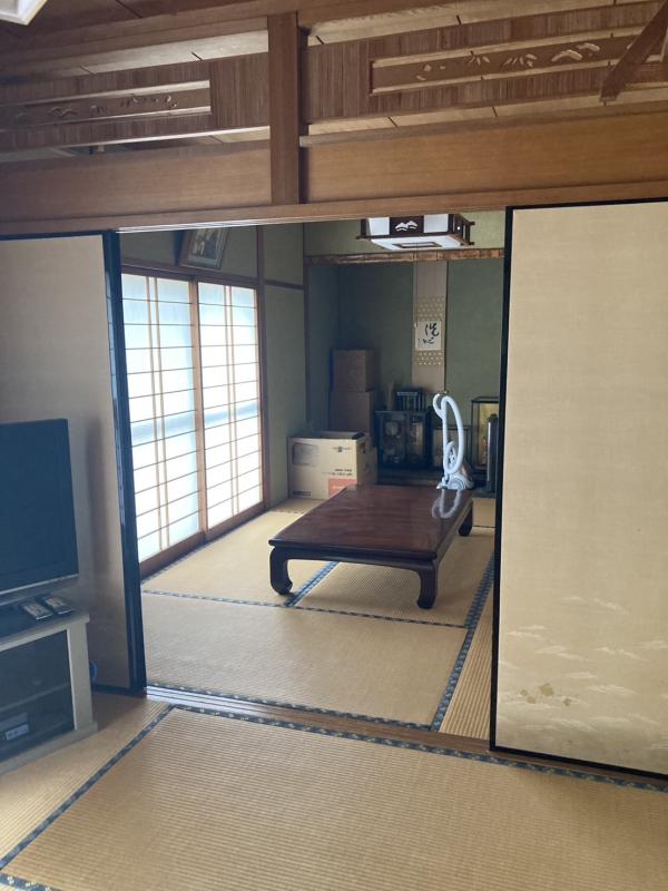 detached 撫養町立岩字芥原