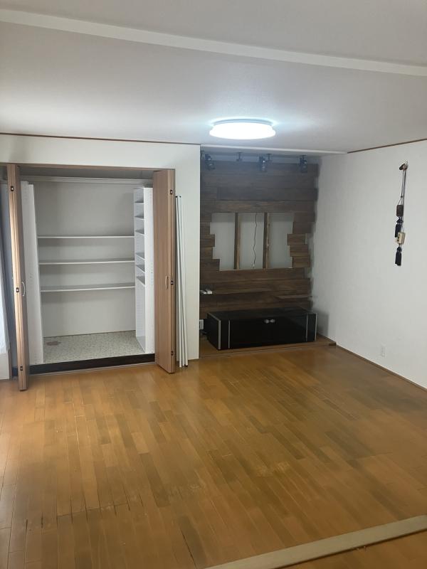 detached 238番8，238番9