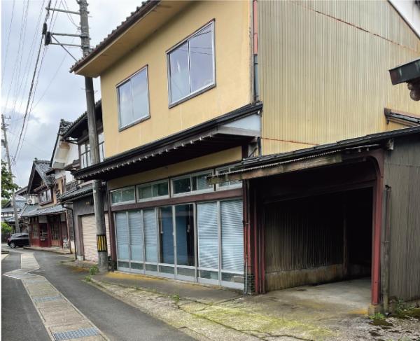 townhouse 鯖江市西大井町1字2-1