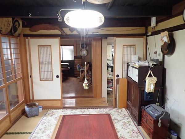 detached 岡山県新見市哲西町矢田2280