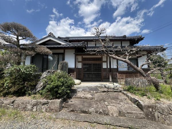 Cheap house in Okayama Ken, Japan.