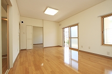 apartment 元町