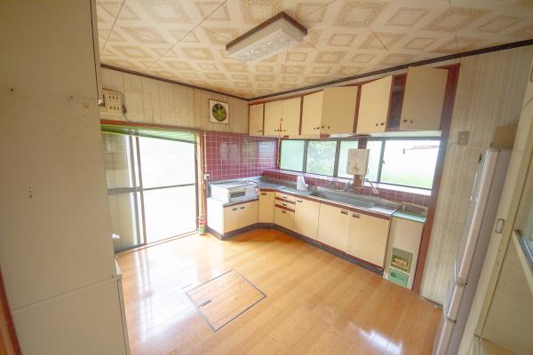 detached 下水流町