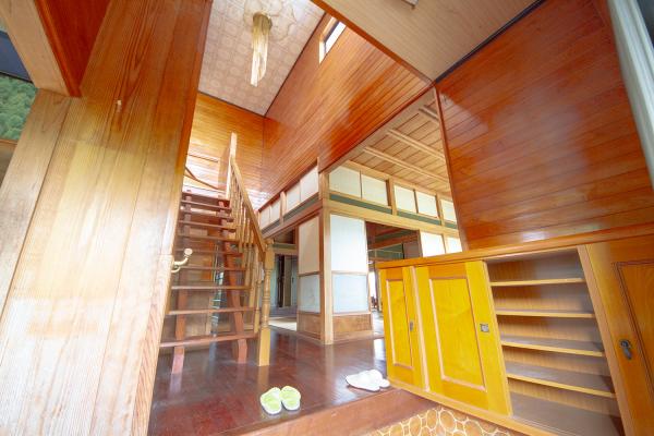 detached 下水流町