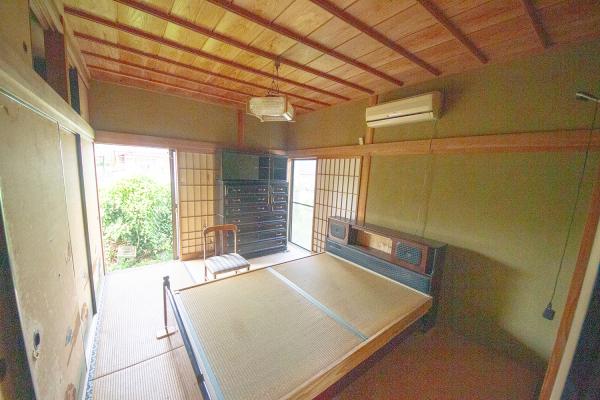 detached 下水流町