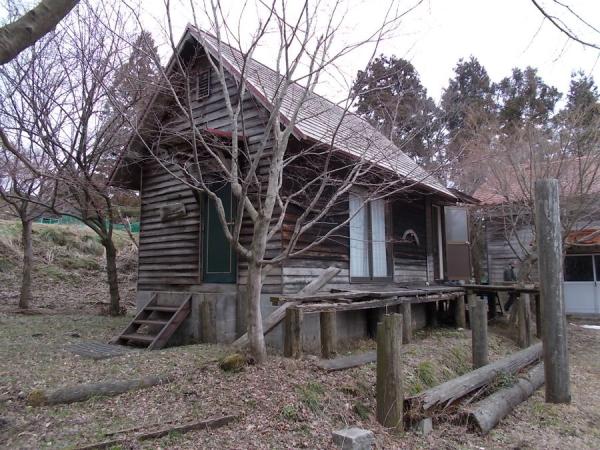 detached 三瓶町