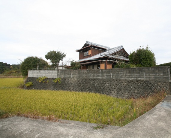 detached 広