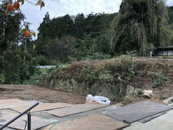  三留野地区川向