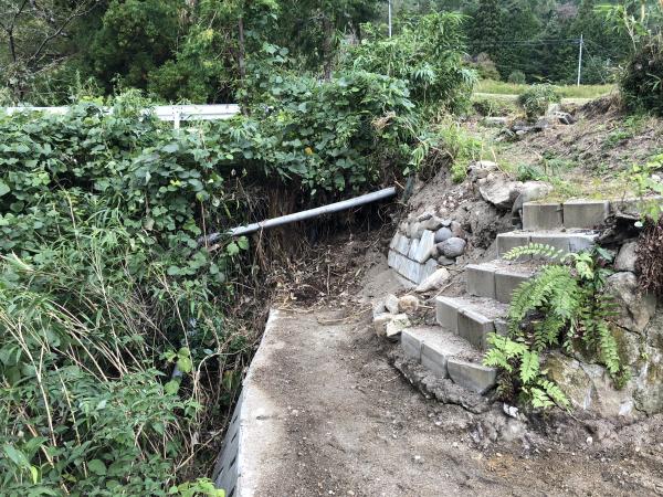  三留野地区川向
