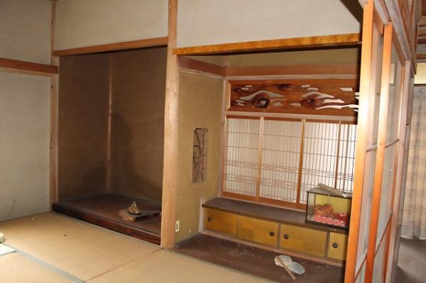 detached 矢掛町江良