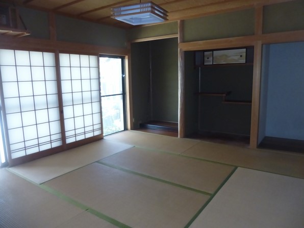detached 由良町里