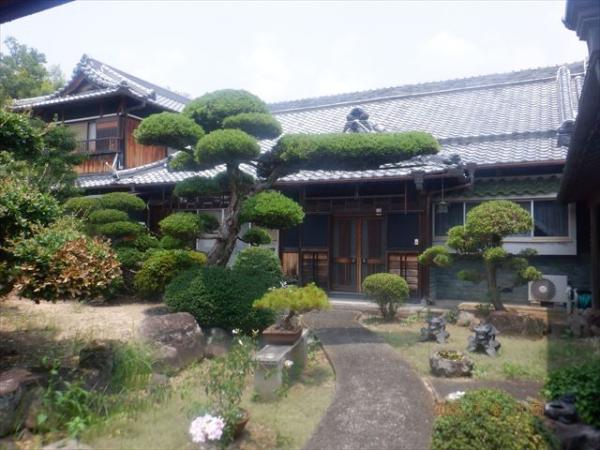 detached 岩出市北大池